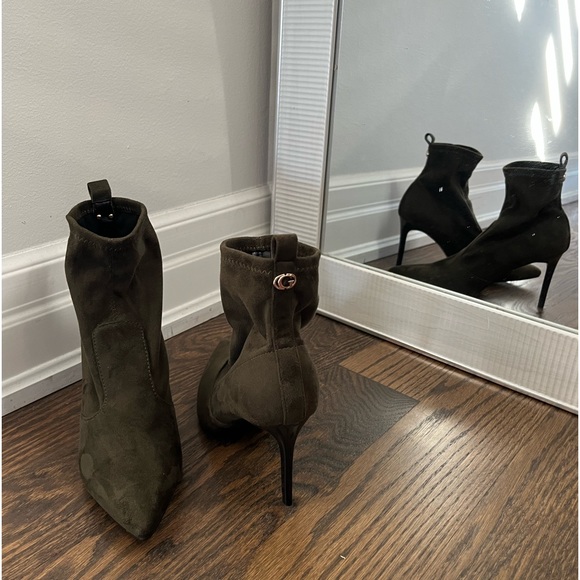 Guess booties - Picture 3 of 9